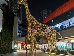 -瑞虹新天地月亮湾