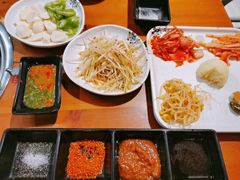 -炽城·烤肉名家(鸿达中央广场店)