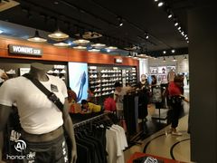 -宝大祥青少年儿童购物中心(南京东路店)