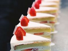 草莓蛋糕-甜莺蛋糕(顺盈时代广场店)