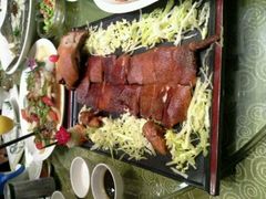 乳猪-东方之珠海鲜酒楼(南开店)