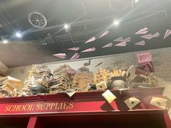 -九又四分之三站台哈利波特商店