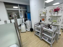 -金品苗方专业祛痘中心