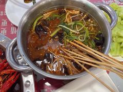 -满盆龙虾烧烤小串(宏伟路第一直营店)