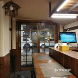 半夜食堂，城市の光