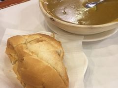 崩沙咖喱牛腩-番茄屋葡式美食(总店)