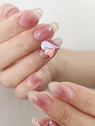 -LISSOM莉森 Nail ·美甲美睫原创定制店