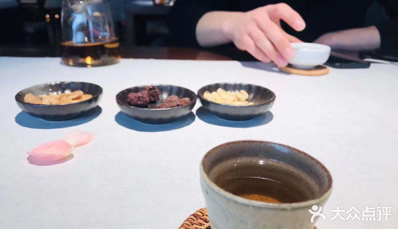 泰华西楼，偶然看到的一家店
