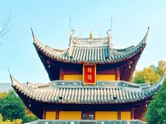 -龙华寺