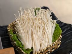金针菇-湊湊火锅·茶憩(南京万象天地店)