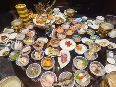 -半岛翡丽海鲜自助餐厅(观风亭店)