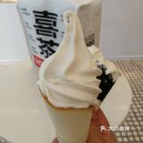 这算是我到过的奶茶店中感觉环境最干净店面，无论是柜台