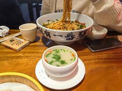 -李犟大爆鳝面·手工蟹黄包(湖滨西湖店)