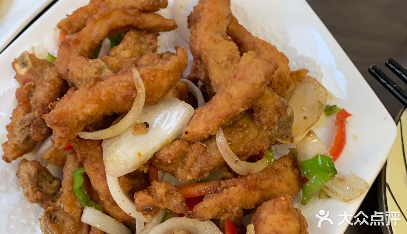 老板便宜了个零头 整体体验还行的，小炒肉