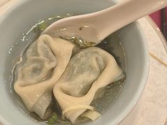-梅龙镇酒家(南京西路总店)