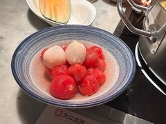 -尚尚仙·酸汤猪手·猪肚鸡火锅(华联万柳购物中心店)