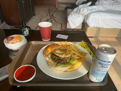 -天津京基皇冠假日酒店
