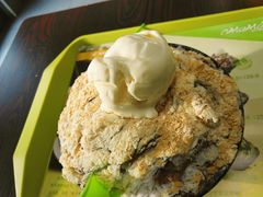 牛奶巧克力双拼奶冰-MOMO冰品·生巧汤圆(红桥店)