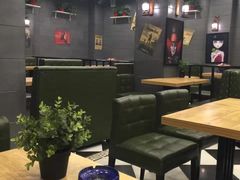 大堂-愉肴麻辣香锅(中山路店)