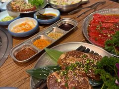 -明洞阿姨·韩式酱蟹烤肉·创意料理(三元桥店)