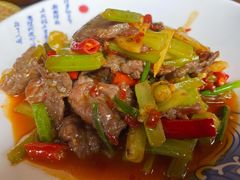 小炒黄牛肉-侯家庄阿才有品私房菜馆