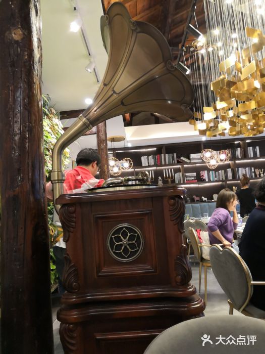 后海16号·北京私房菜大堂图片