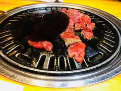 -唯成•韩国炭火烤肉 유성고기