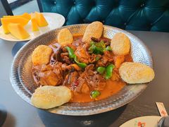 -江宴渔村·鱼鲜土菜(紫荆广场店)