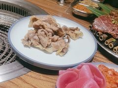 -明洞阿姨·韩式酱蟹烤肉·创意料理(三元桥店)