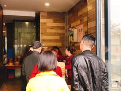 等位区-花园茶楼(兴城西路店)