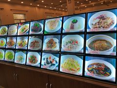 -侬佳蒸菜馆(听潮店)