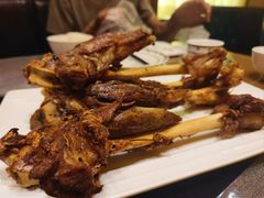 手抓羊小腿-蒙古人烤羊大师·草原料理(工农大路店)