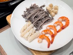 -品海楼·大连海胆锅贴馆(东港店)