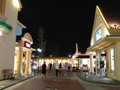-COACH蔻驰(赛特奥特莱斯店)