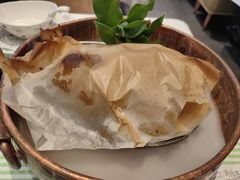 黑胡椒烤杭州叫花鸡-桂满陇·杭州小馆(巴黎春天浦建店)