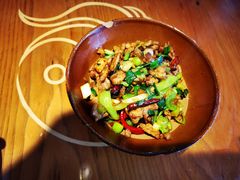 -菌自由丨野生菌火锅特色庭院餐厅(丽江古城店)