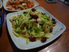 炝炒小瓜丝-干老庆贵州留一手烤鱼·地摊火锅(财经大学店)