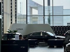 -苏州利星奔驰4S店(吴中店)