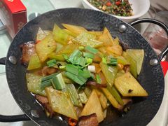-味上湘菜馆(岳麓山店)