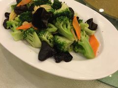 -新粤新疆菜清真餐厅(拱北店)