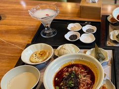 -乐山上善居·养心禅景酒店(世豪广场高铁站店)