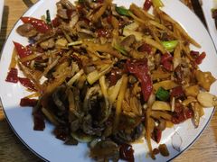 -牛八宝桂林米粉(八里庄店)