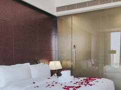 -广州天河希尔顿酒店