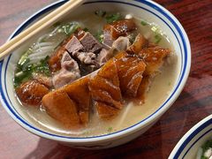-香辉食馆(新兴路店)