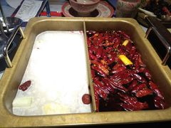 尚尚仙胡椒猪肚鸡锅-尚尚仙·酸汤猪手·猪肚鸡火锅(华联万柳购物中心店)