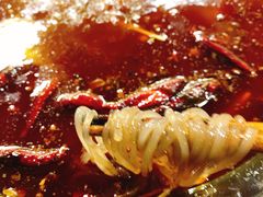 -黄潇洒老火锅(九眼桥宏济巷店)