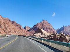 -天山神秘大峡谷