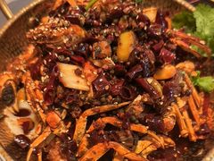 -肥肥虾庄·金牌油焖大虾(汉口城市广场店)