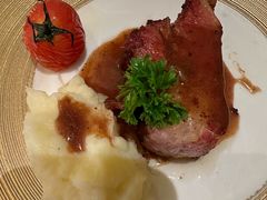 现烤牛排-怡咖啡·自助餐·西安香格里拉