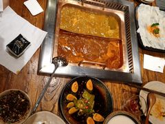 -老牌坊云南鱼豆花火锅(爱建店)